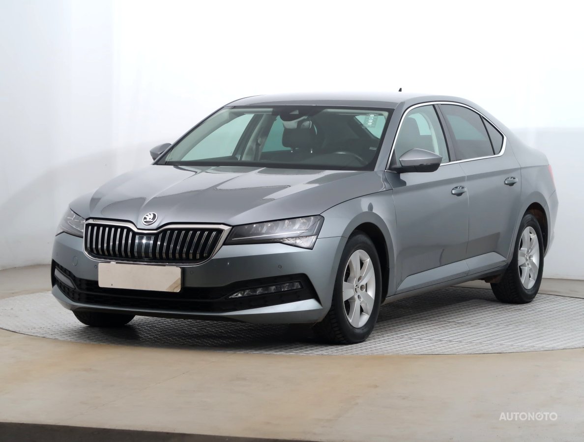Škoda Superb, 2020 - pohled č. 3