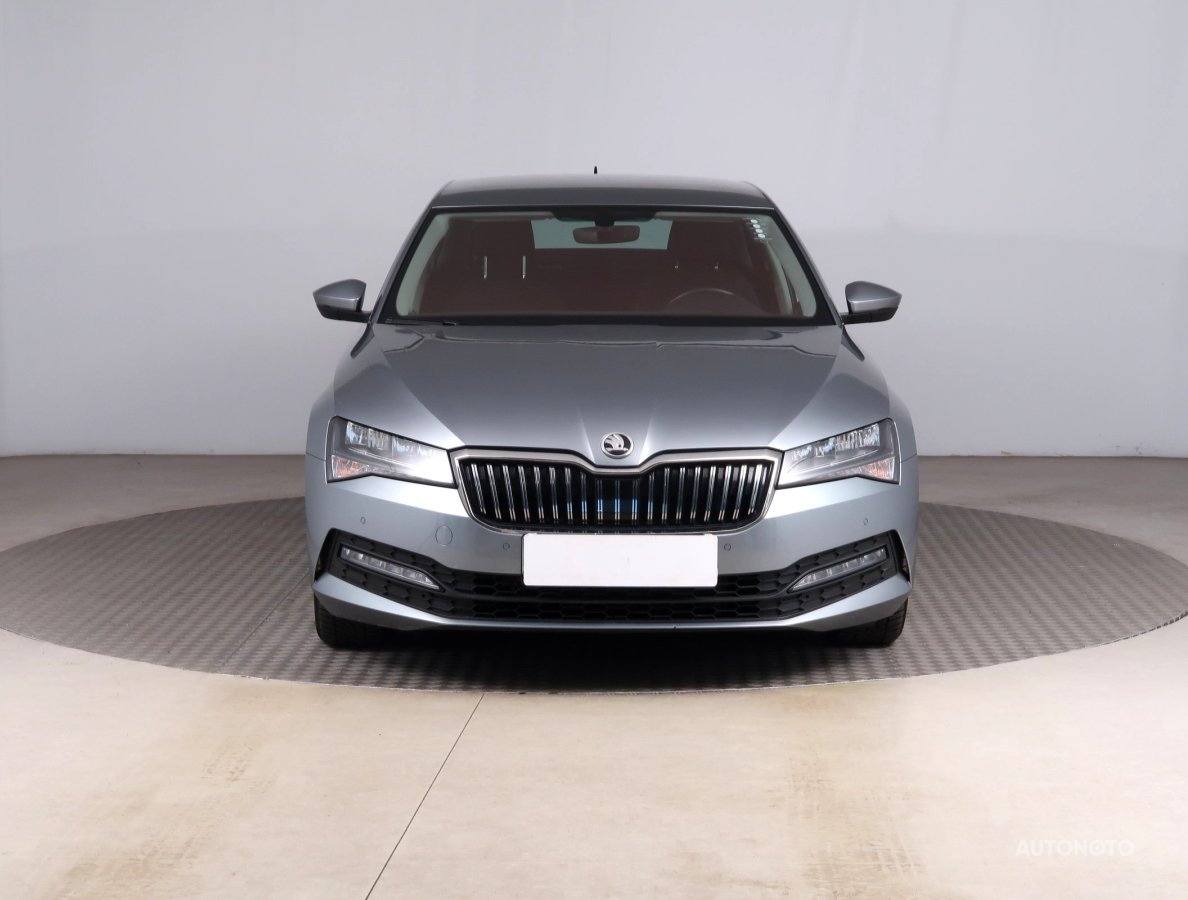 Škoda Superb, 2019 - pohled č. 2