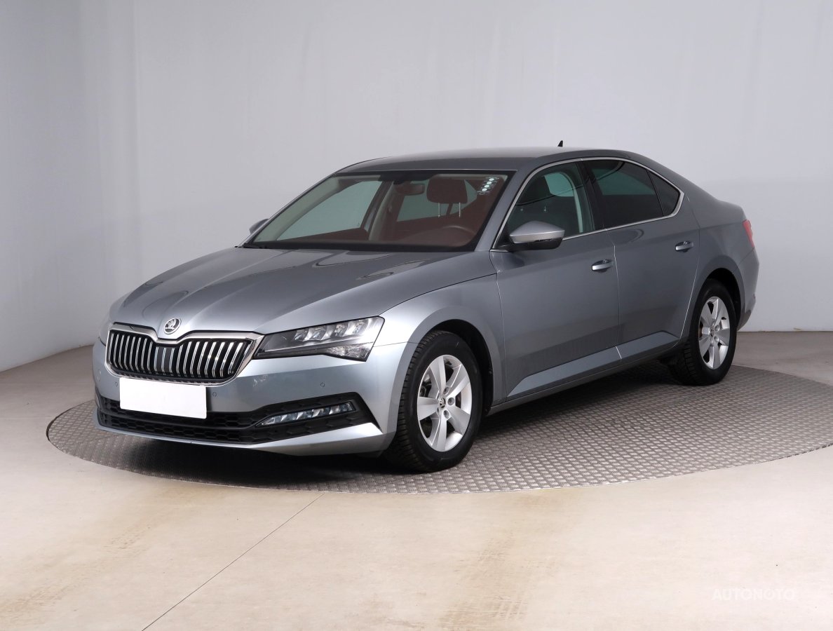 Škoda Superb, 2019 - pohled č. 3