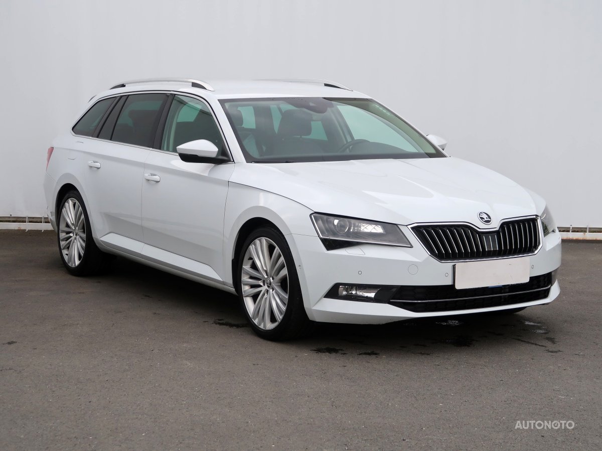 Škoda Superb, 2015 - celkový pohled