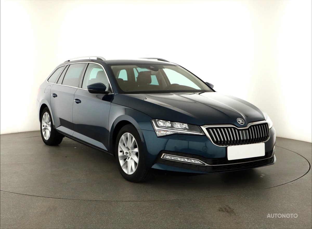 Škoda Superb, 2020 - celkový pohled