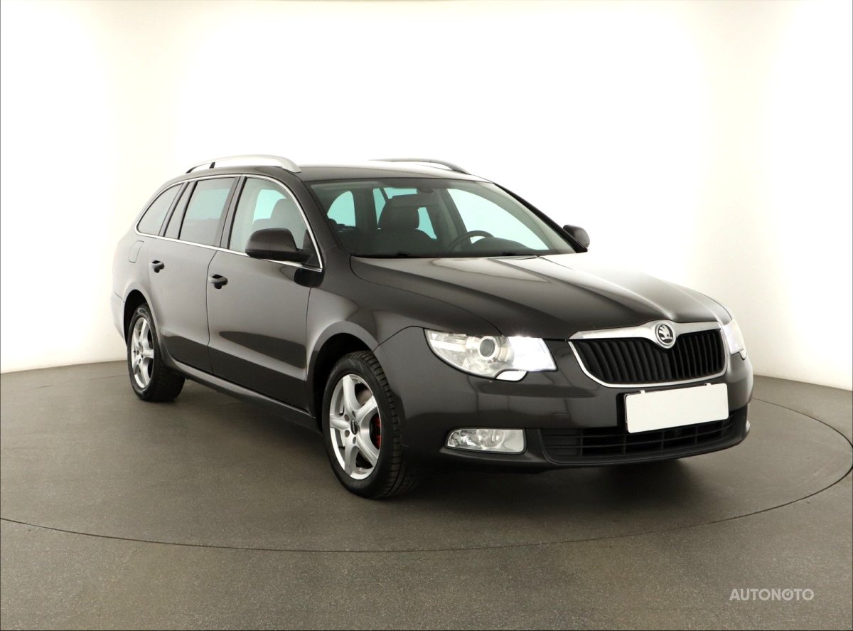 Škoda Superb, 2010 - celkový pohled