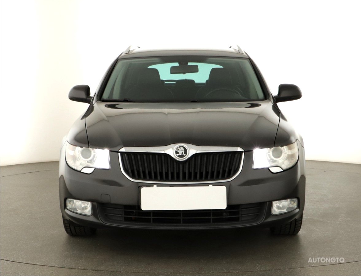 Škoda Superb, 2010 - pohled č. 2