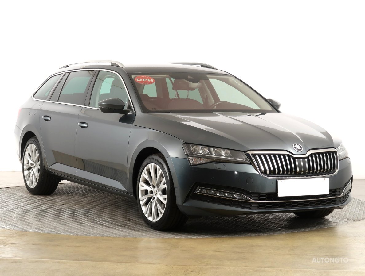Škoda Superb, 2020 - celkový pohled