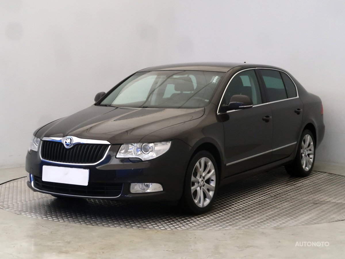 Škoda Superb, 2009 - pohled č. 3