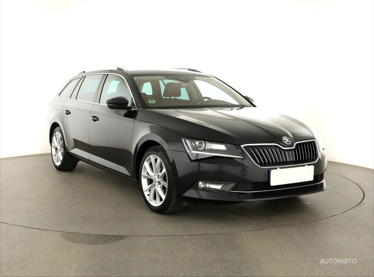 Škoda Superb, 2016 - celkový pohled