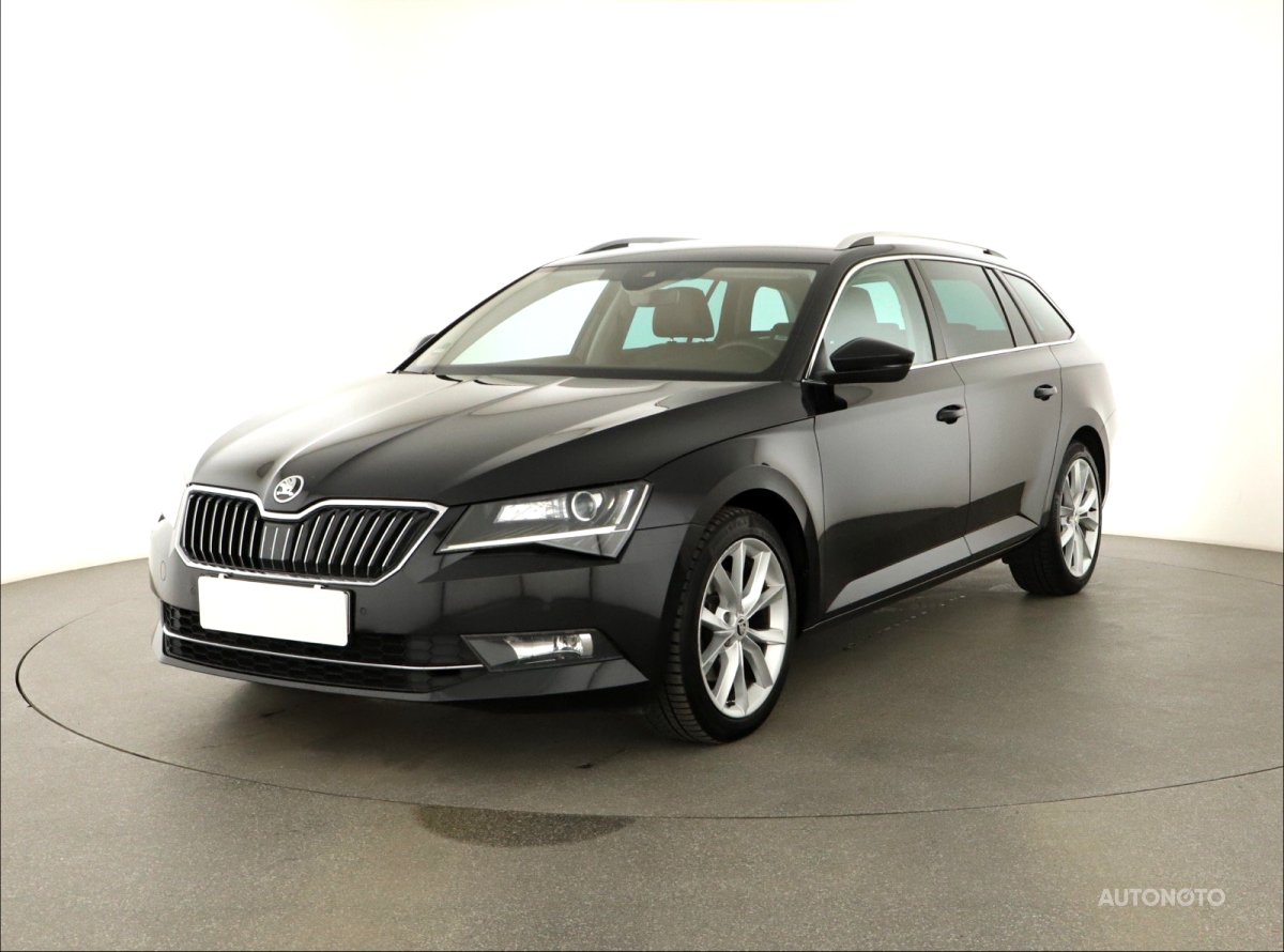 Škoda Superb, 2016 - pohled č. 3