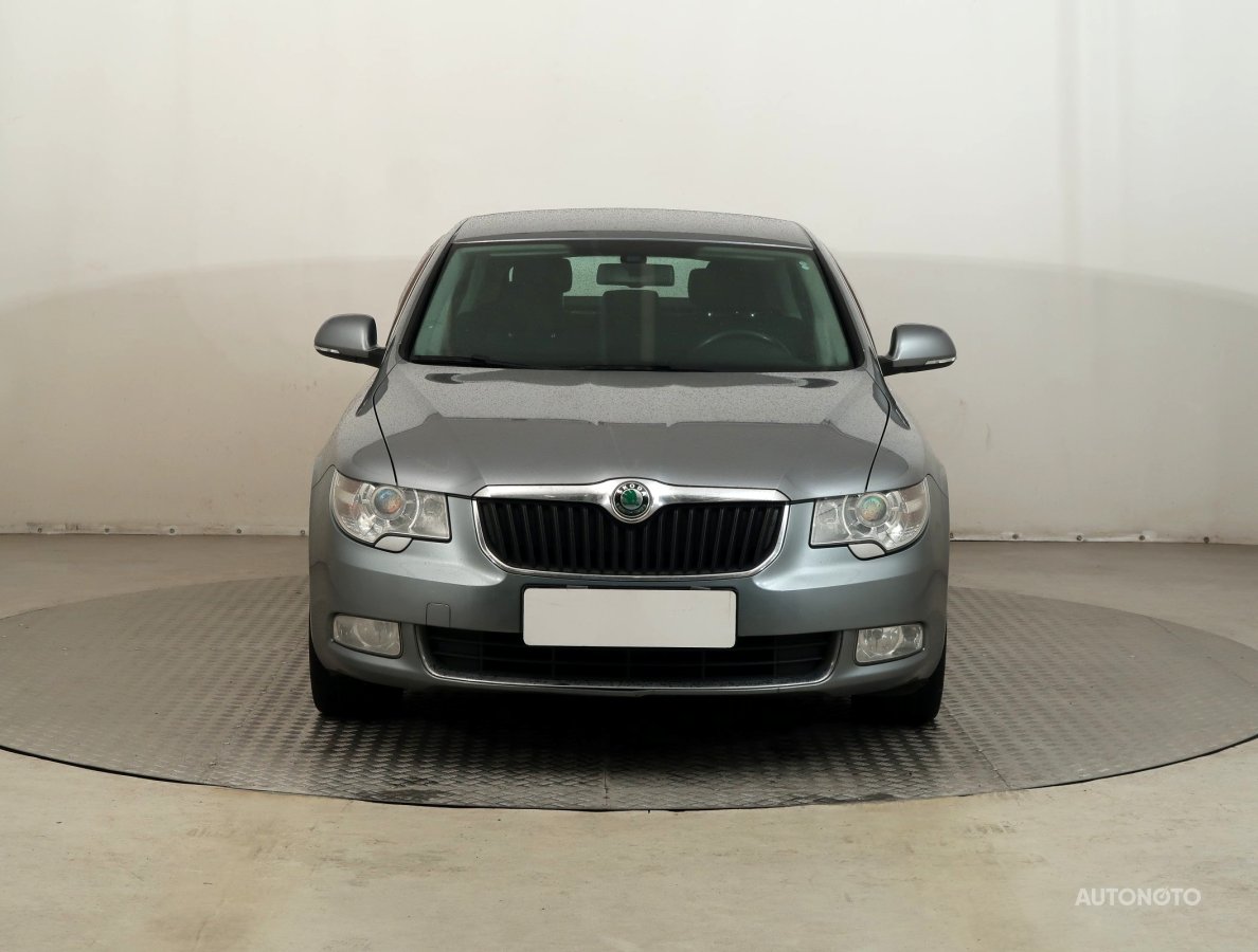 Škoda Superb, 2010 - pohled č. 2