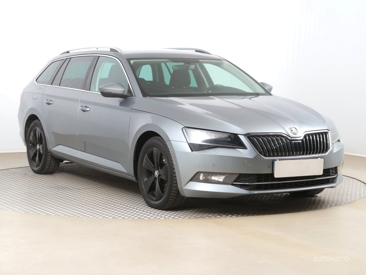 Škoda Superb, 2016 - celkový pohled
