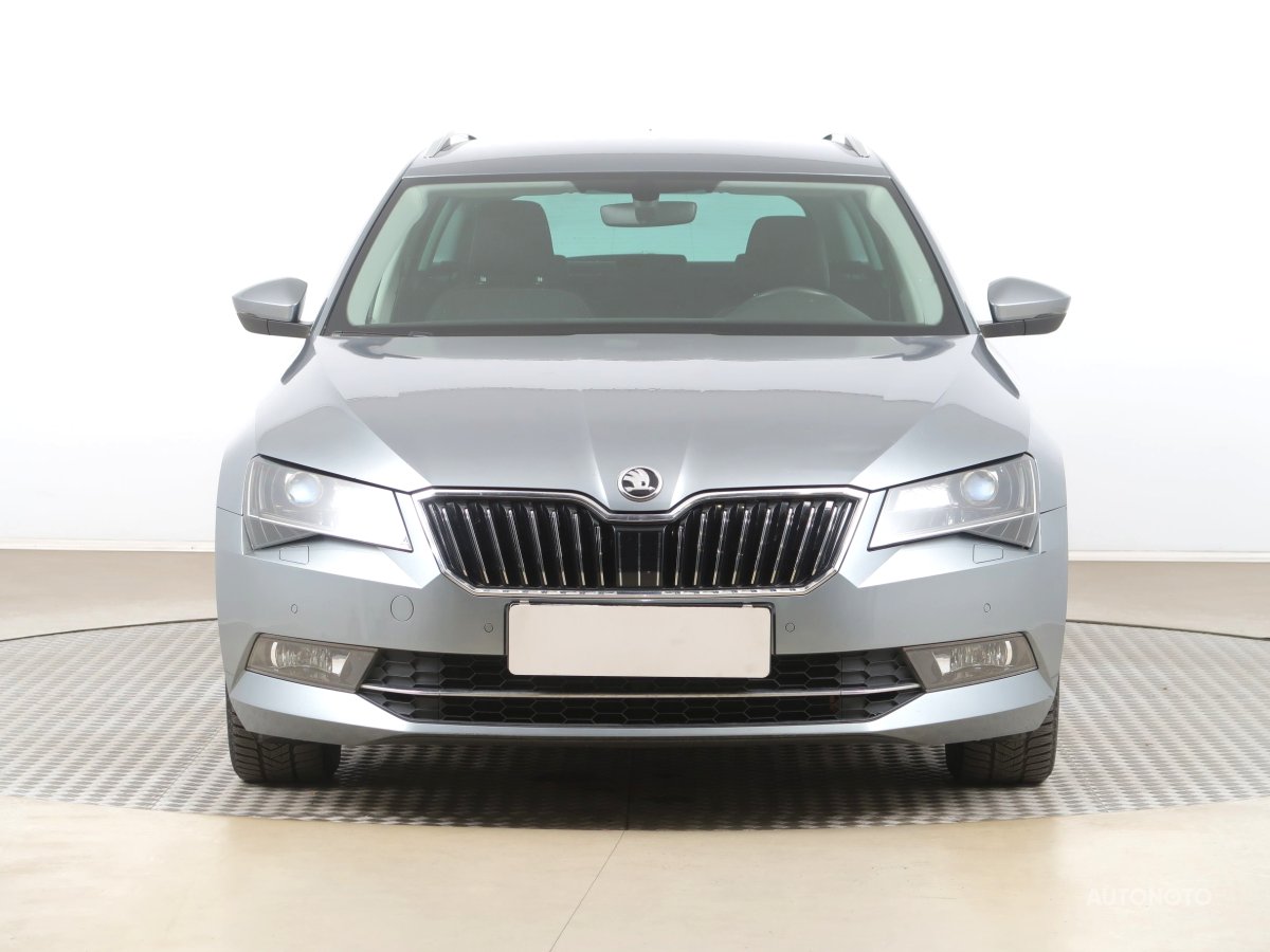 Škoda Superb, 2016 - pohled č. 2