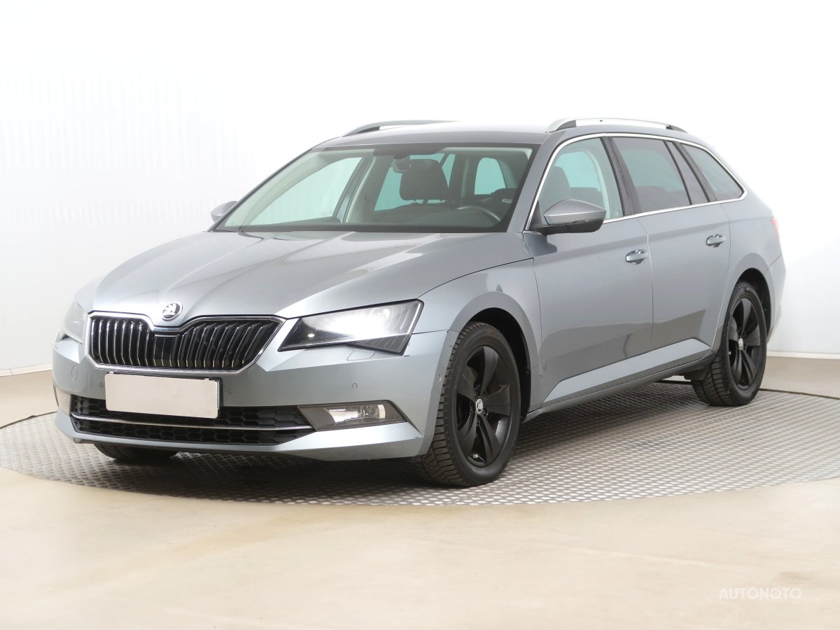 Škoda Superb, 2016 - pohled č. 3