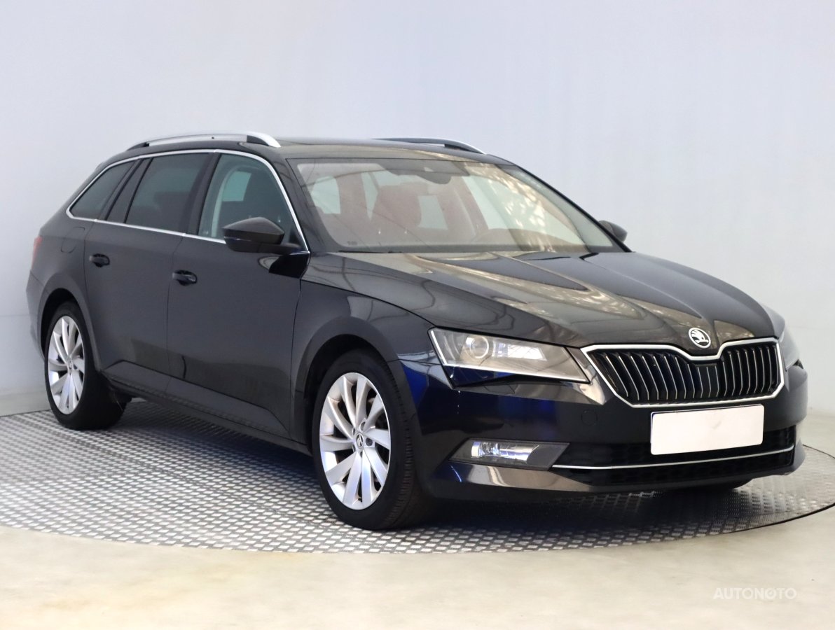 Škoda Superb, 2018 - celkový pohled