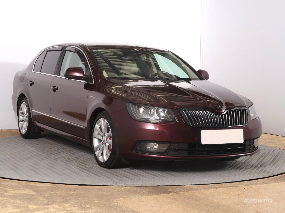 Škoda Superb, 2014 - celkový pohled