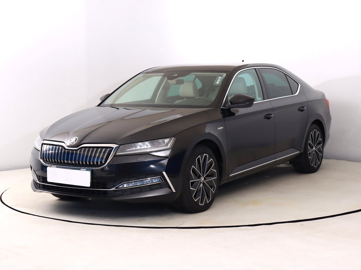Škoda Superb, 2020 - pohled č. 3