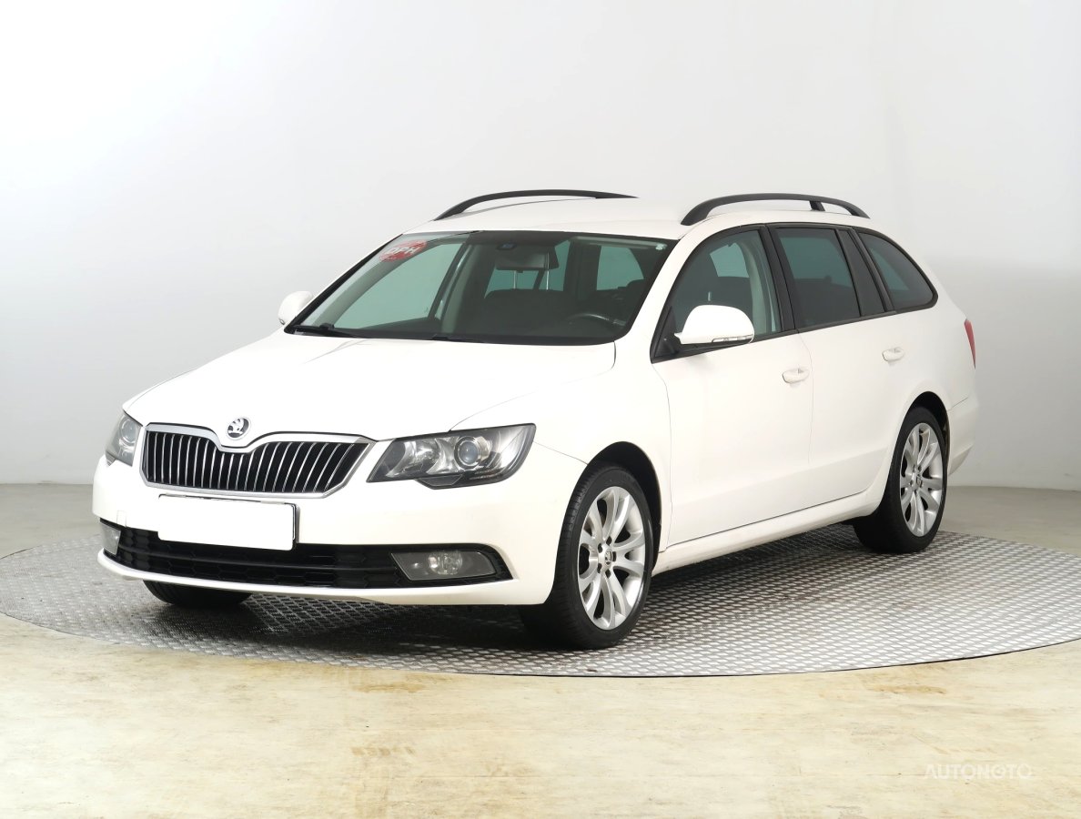 Škoda Superb, 2015 - pohled č. 3