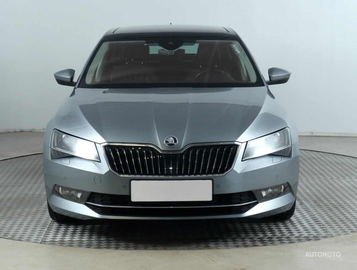 Škoda Superb, 2015 - pohled č. 2
