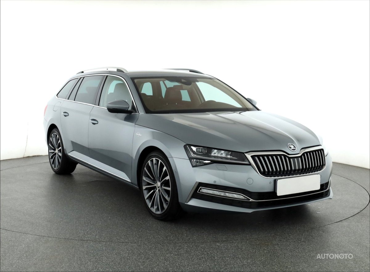 Škoda Superb, 2020 - celkový pohled