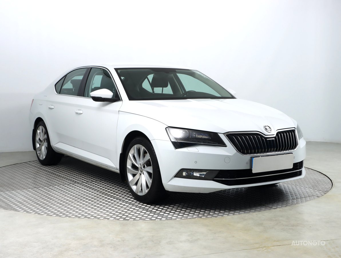 Škoda Superb, 2018 - celkový pohled