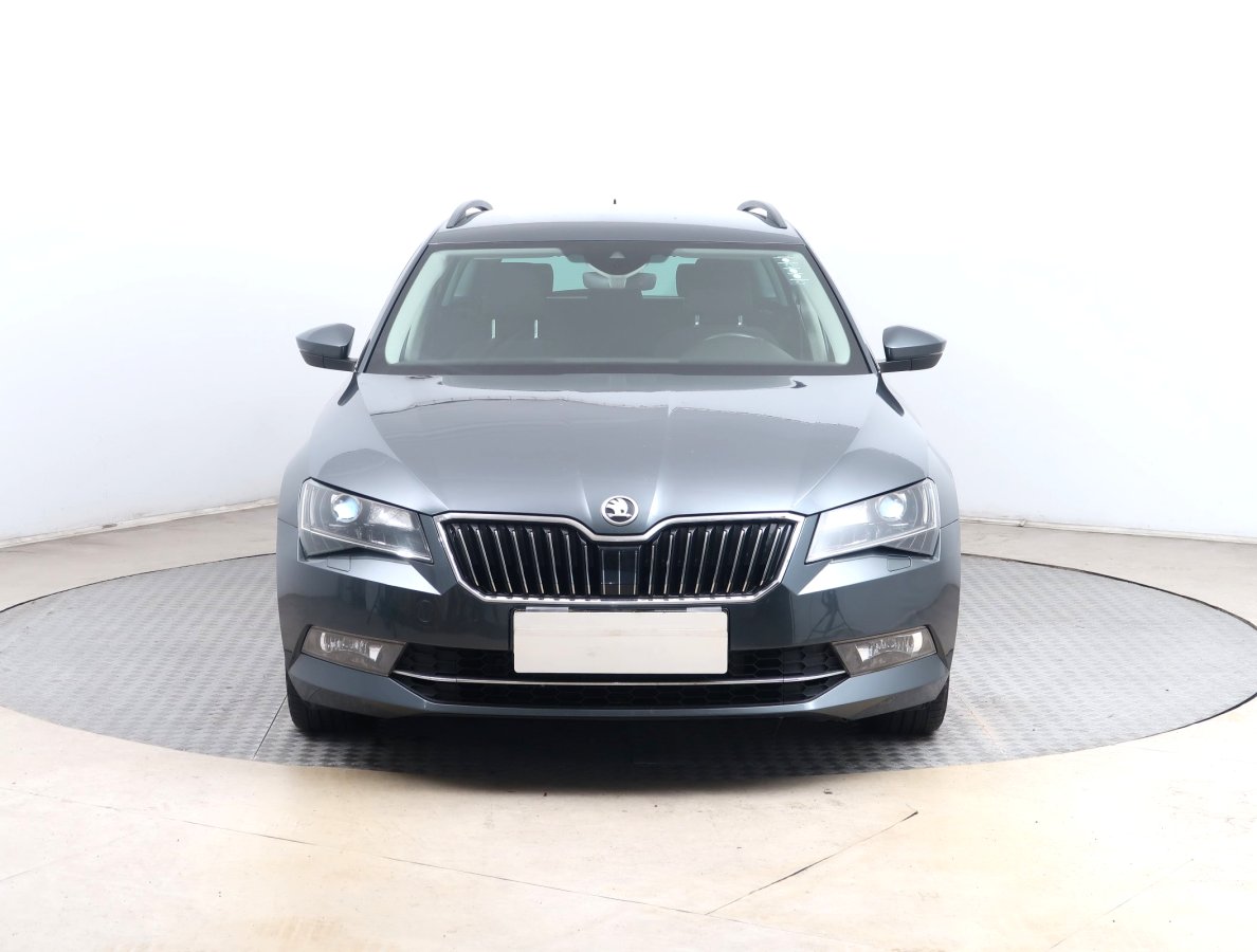 Škoda Superb, 2015 - pohled č. 2