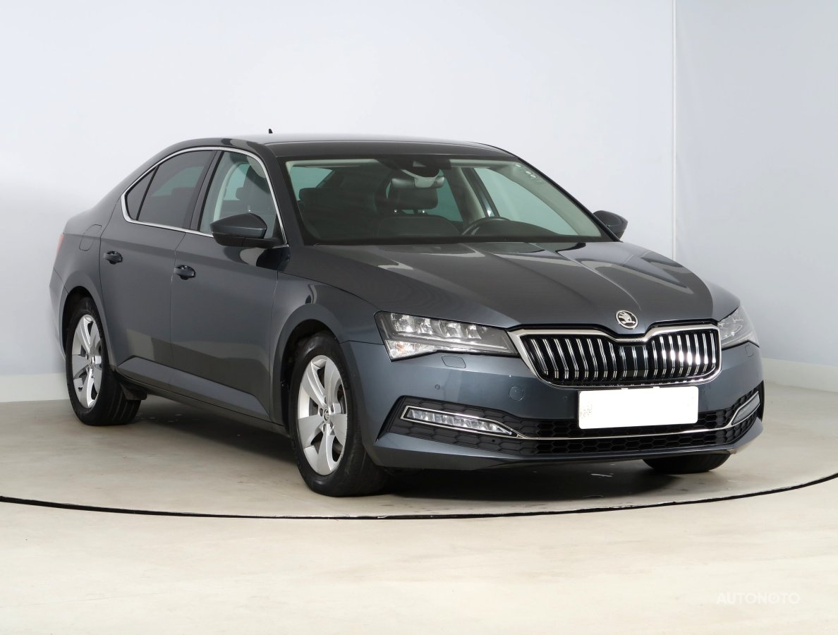 Škoda Superb, 2021 - celkový pohled