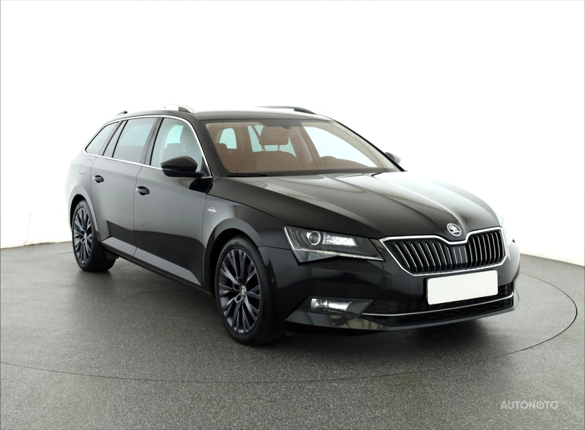 Škoda Superb, 2017 - celkový pohled