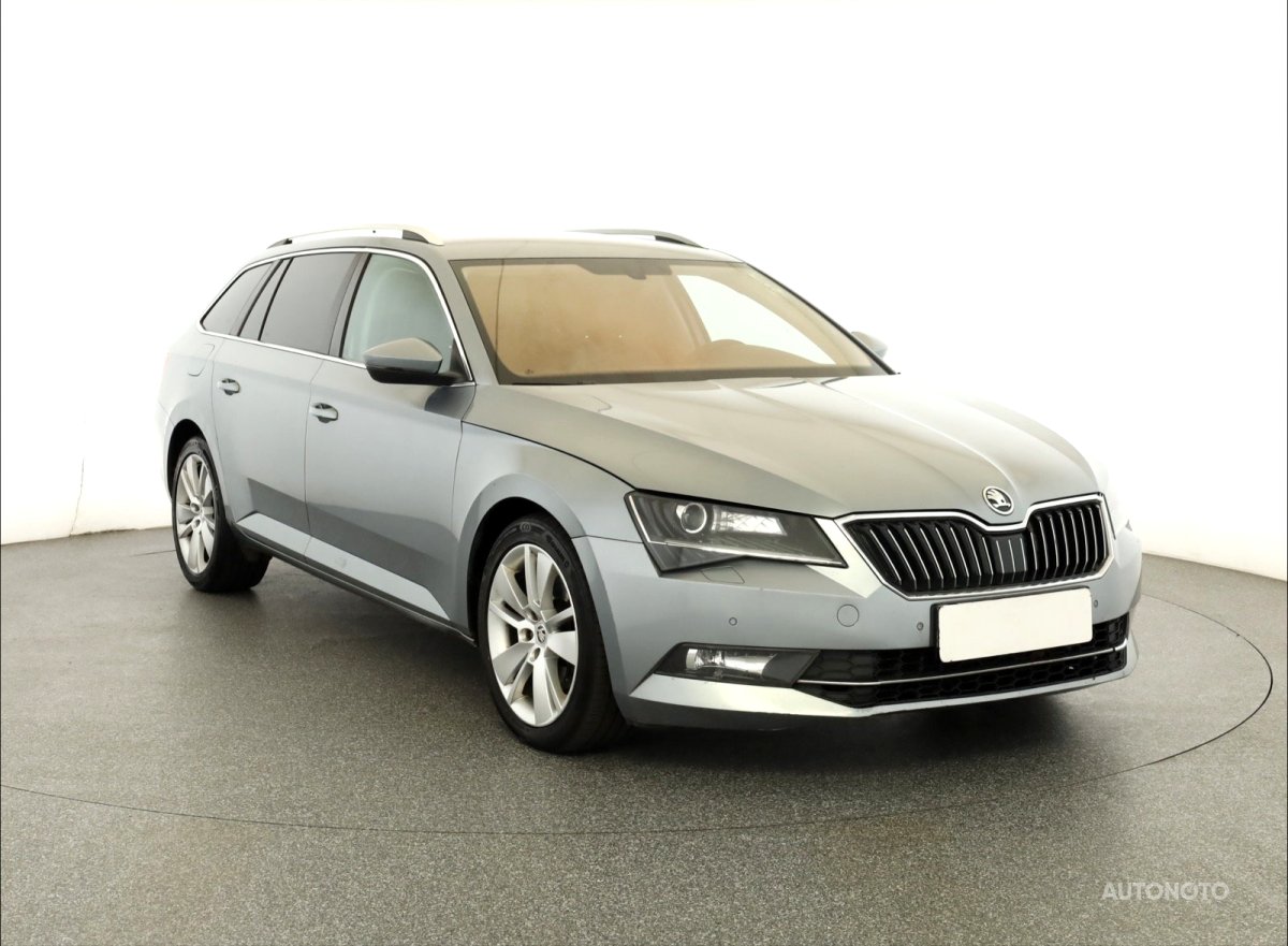 Škoda Superb, 2015 - celkový pohled