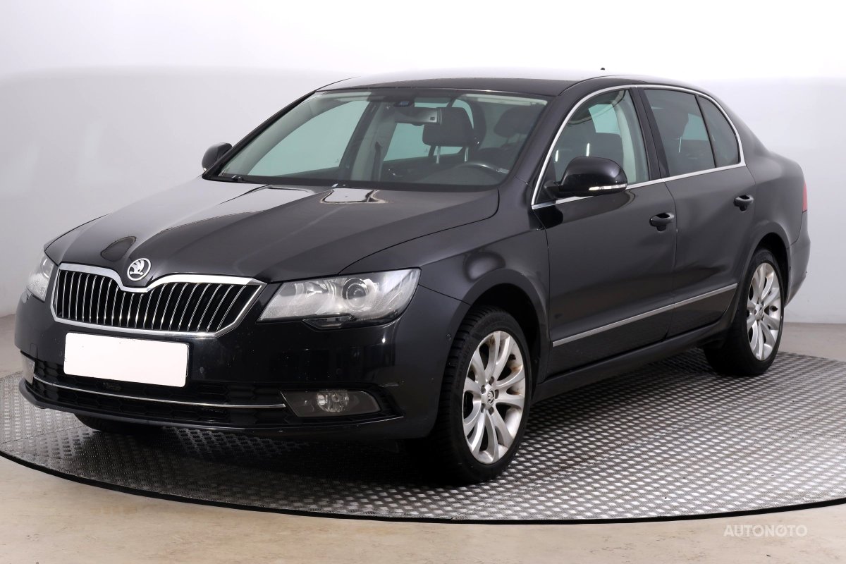 Škoda Superb, 2015 - pohled č. 3