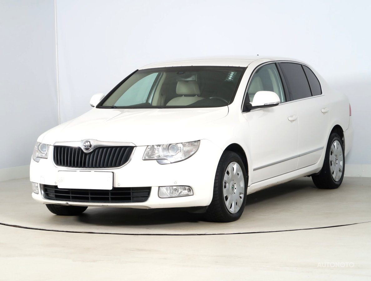 Škoda Superb, 2010 - pohled č. 3