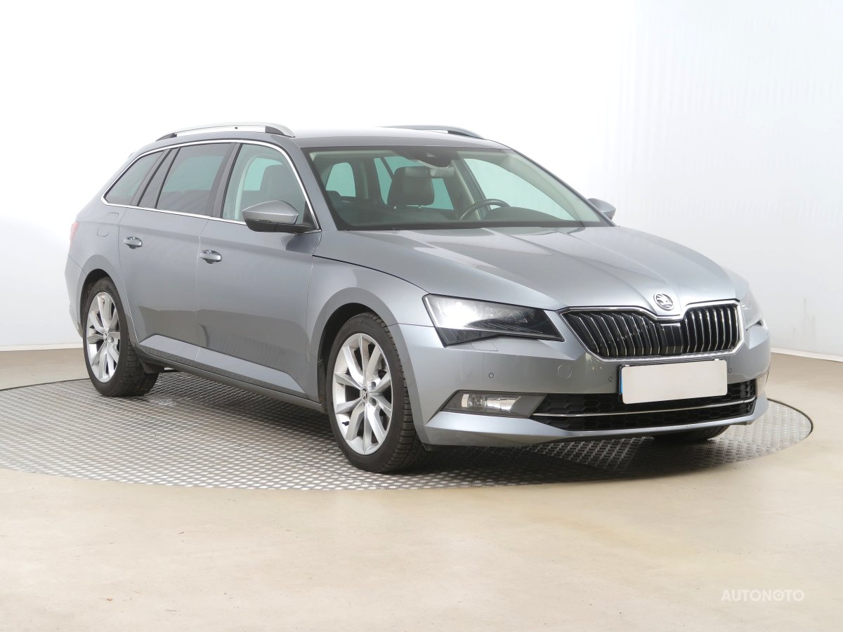 Škoda Superb, 2015 - celkový pohled