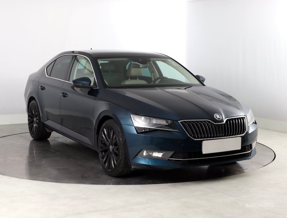 Škoda Superb, 2019 - celkový pohled