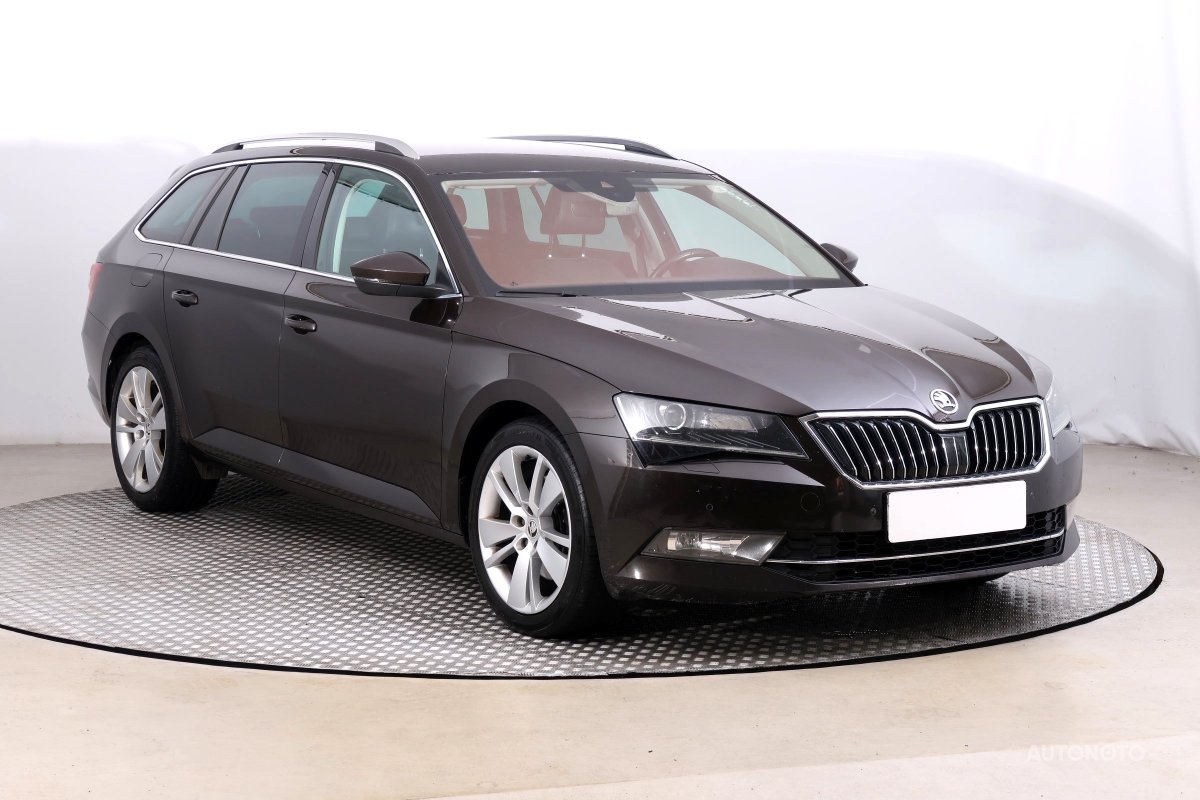 Škoda Superb, 2016 - celkový pohled