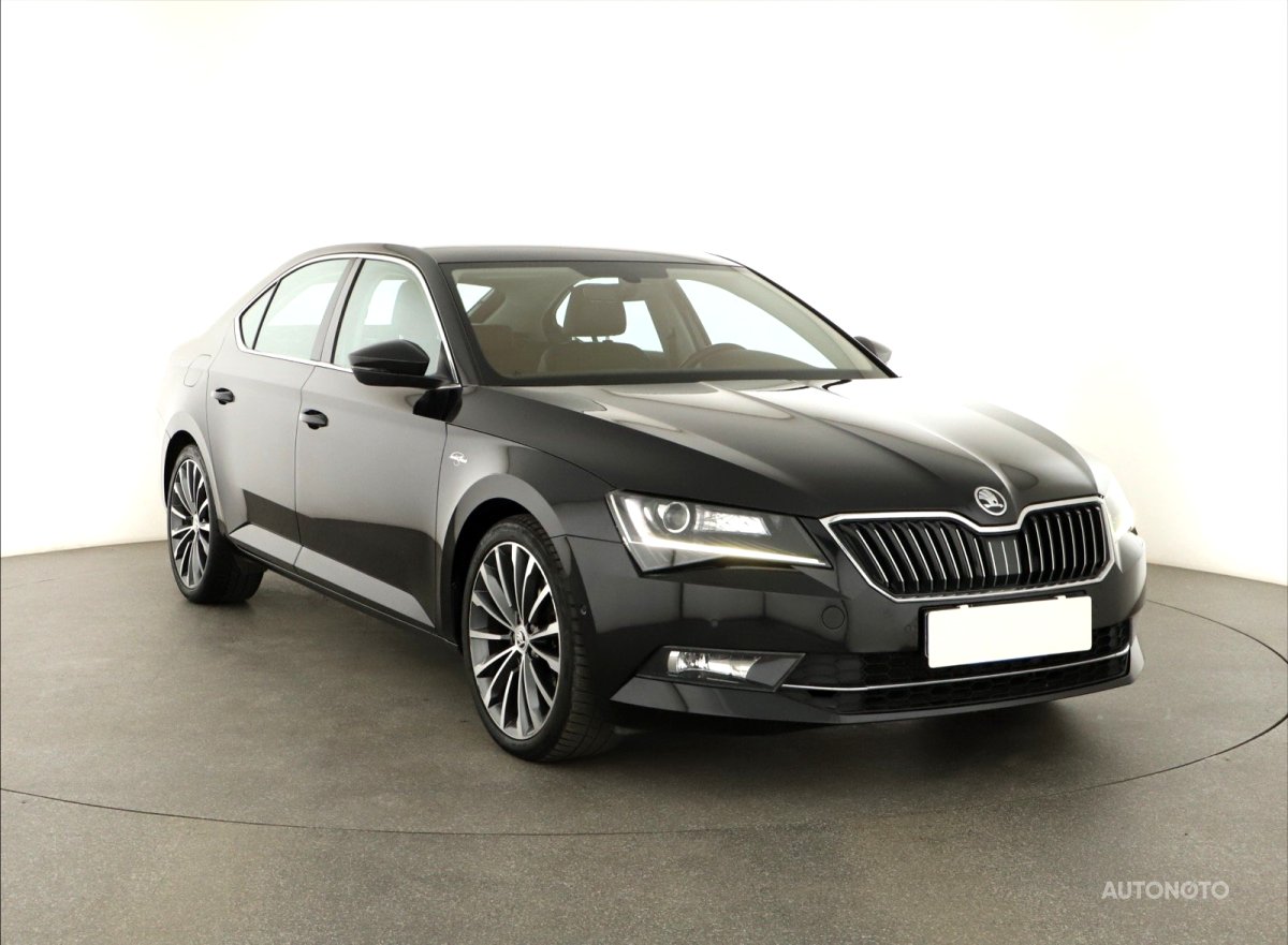 Škoda Superb, 2016 - celkový pohled