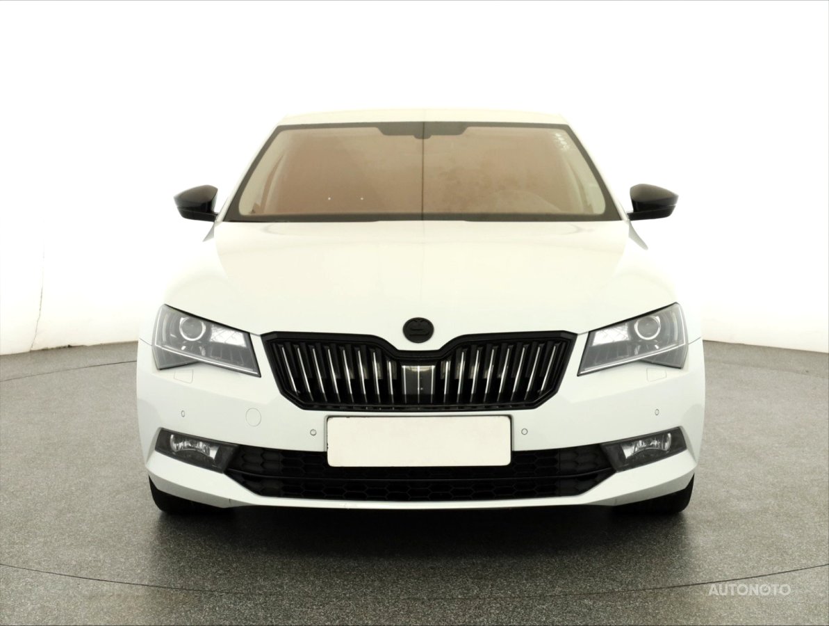 Škoda Superb, 2017 - pohled č. 2