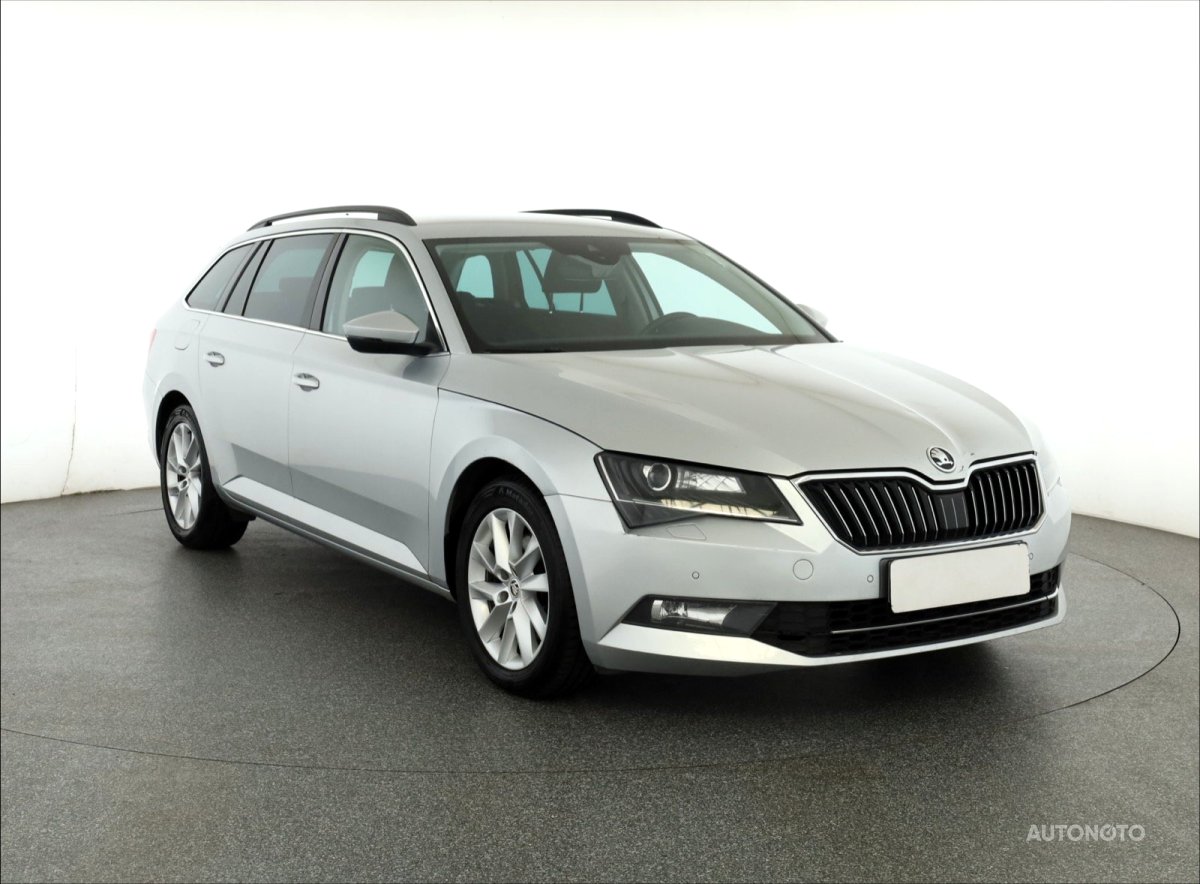 Škoda Superb, 2018 - celkový pohled