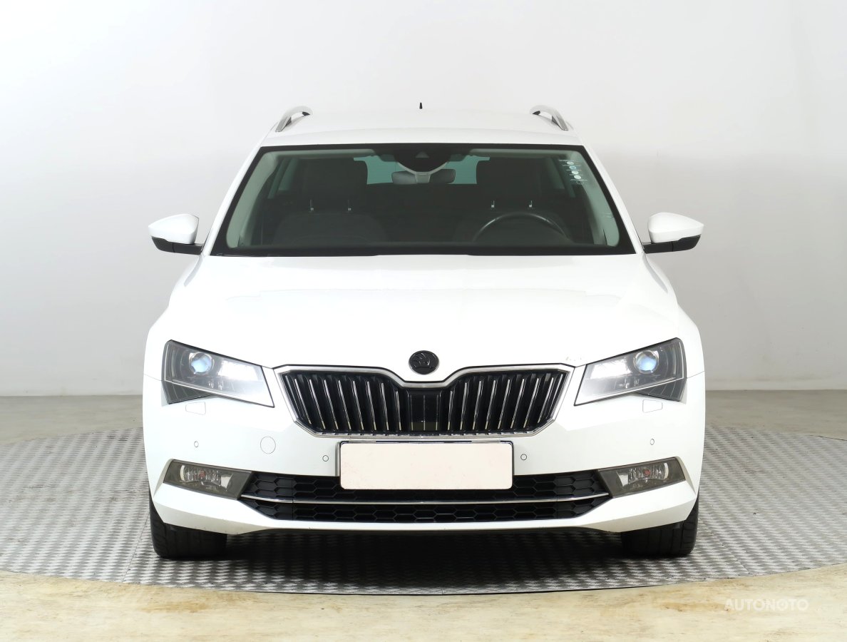 Škoda Superb, 2015 - pohled č. 2