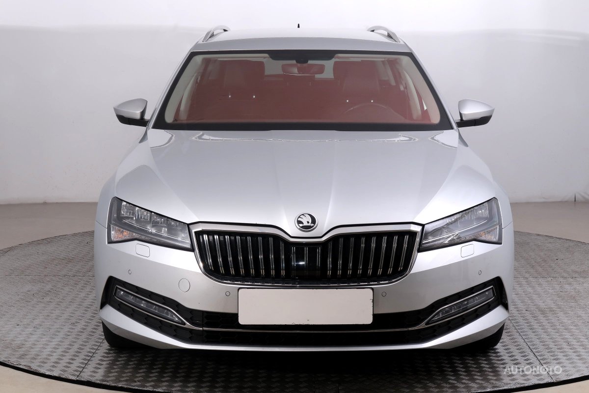 Škoda Superb, 2019 - pohled č. 2