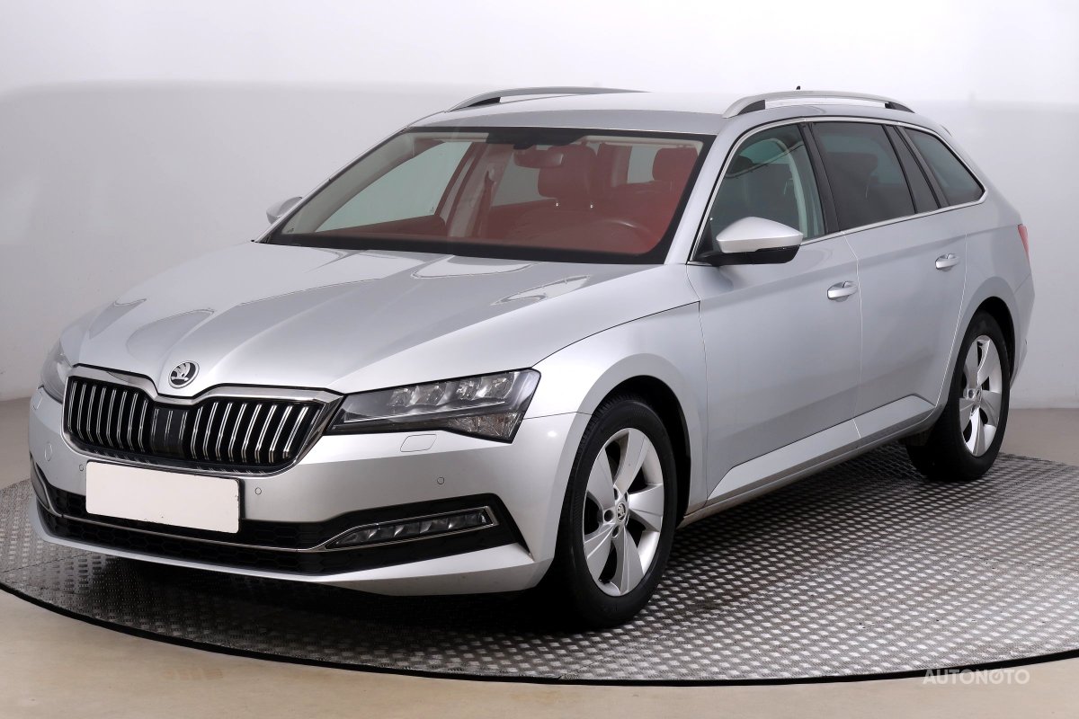 Škoda Superb, 2019 - pohled č. 3