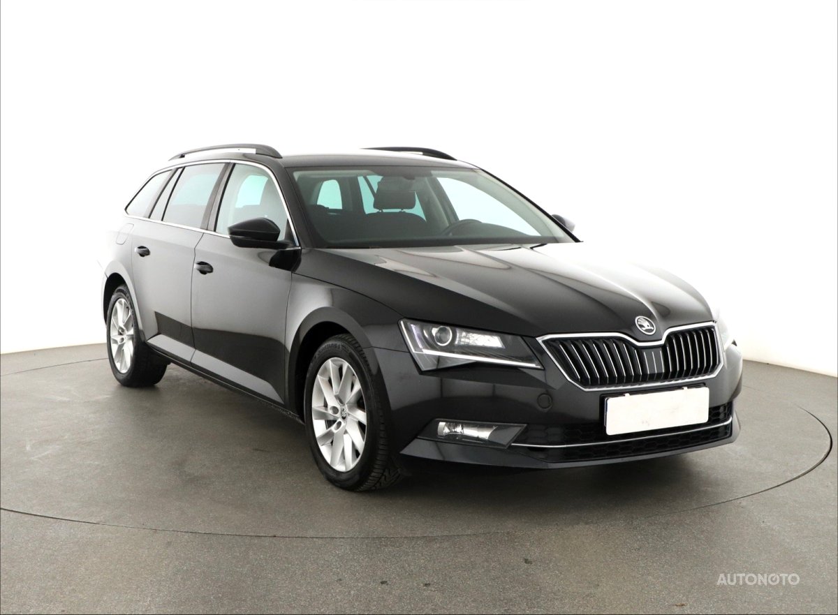 Škoda Superb, 2016 - celkový pohled