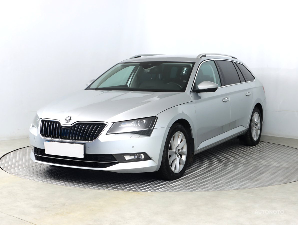 Škoda Superb, 2017 - pohled č. 3