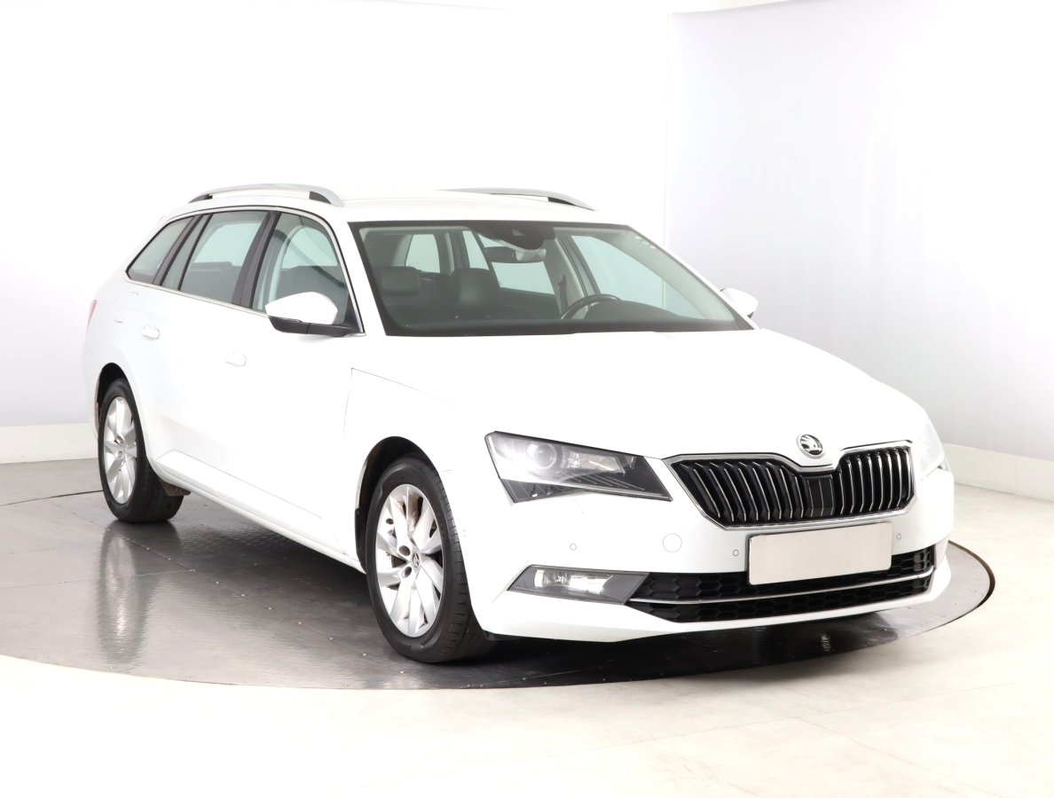 Škoda Superb, 2018 - celkový pohled