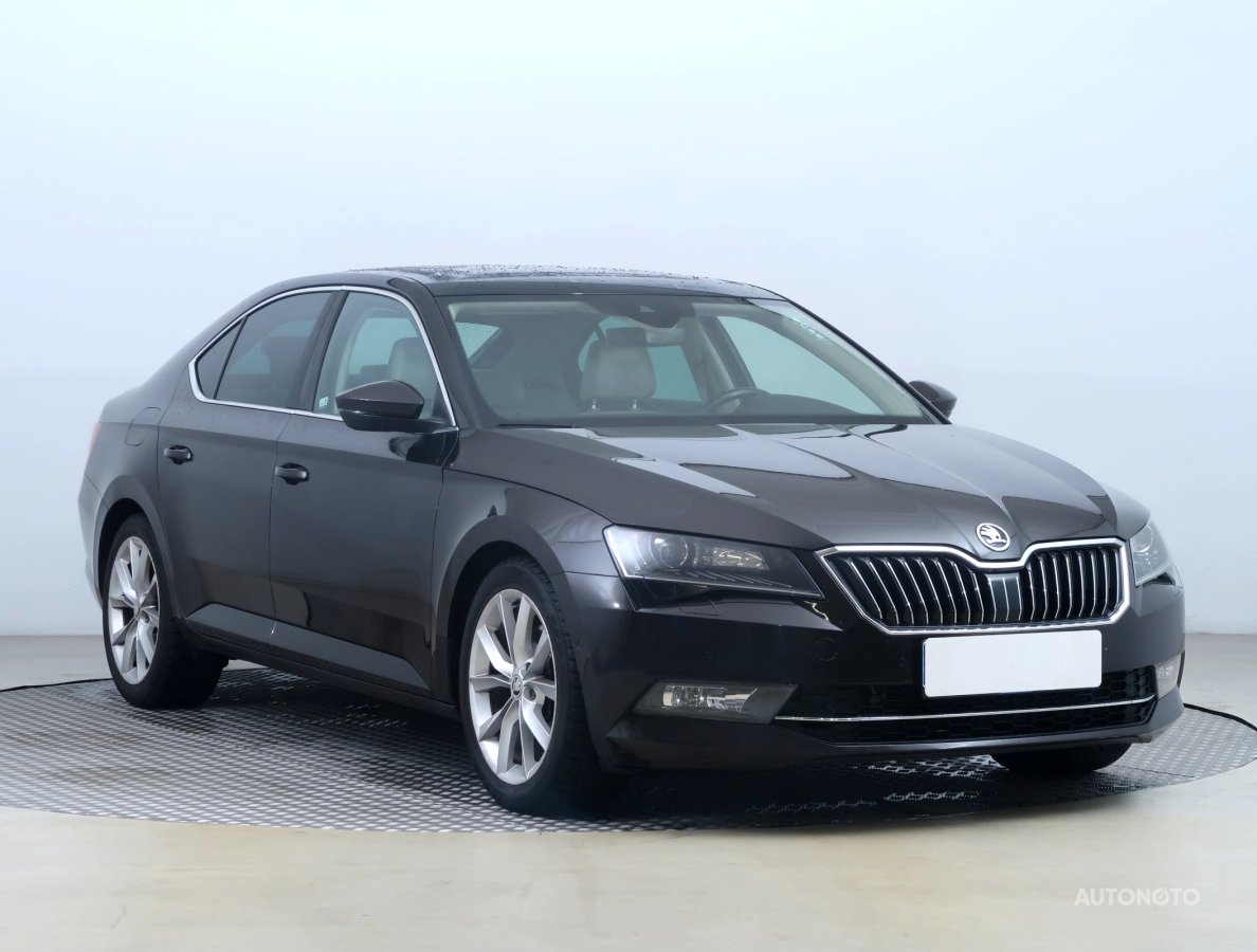 Škoda Superb, 2015 - celkový pohled