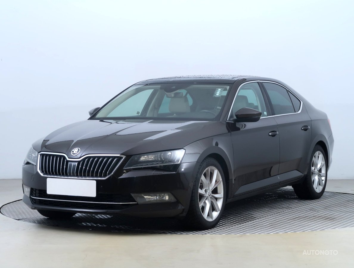 Škoda Superb, 2015 - pohled č. 3