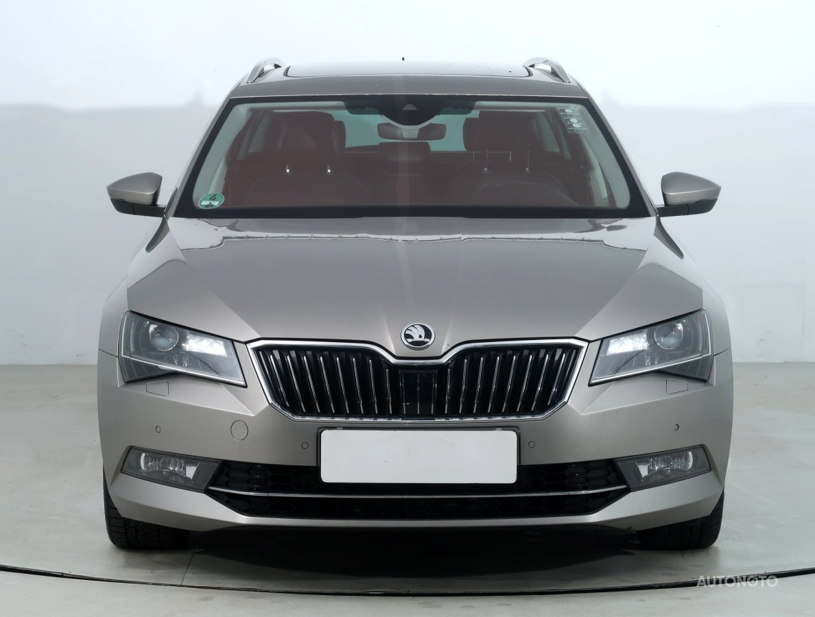 Škoda Superb, 2015 - pohled č. 2