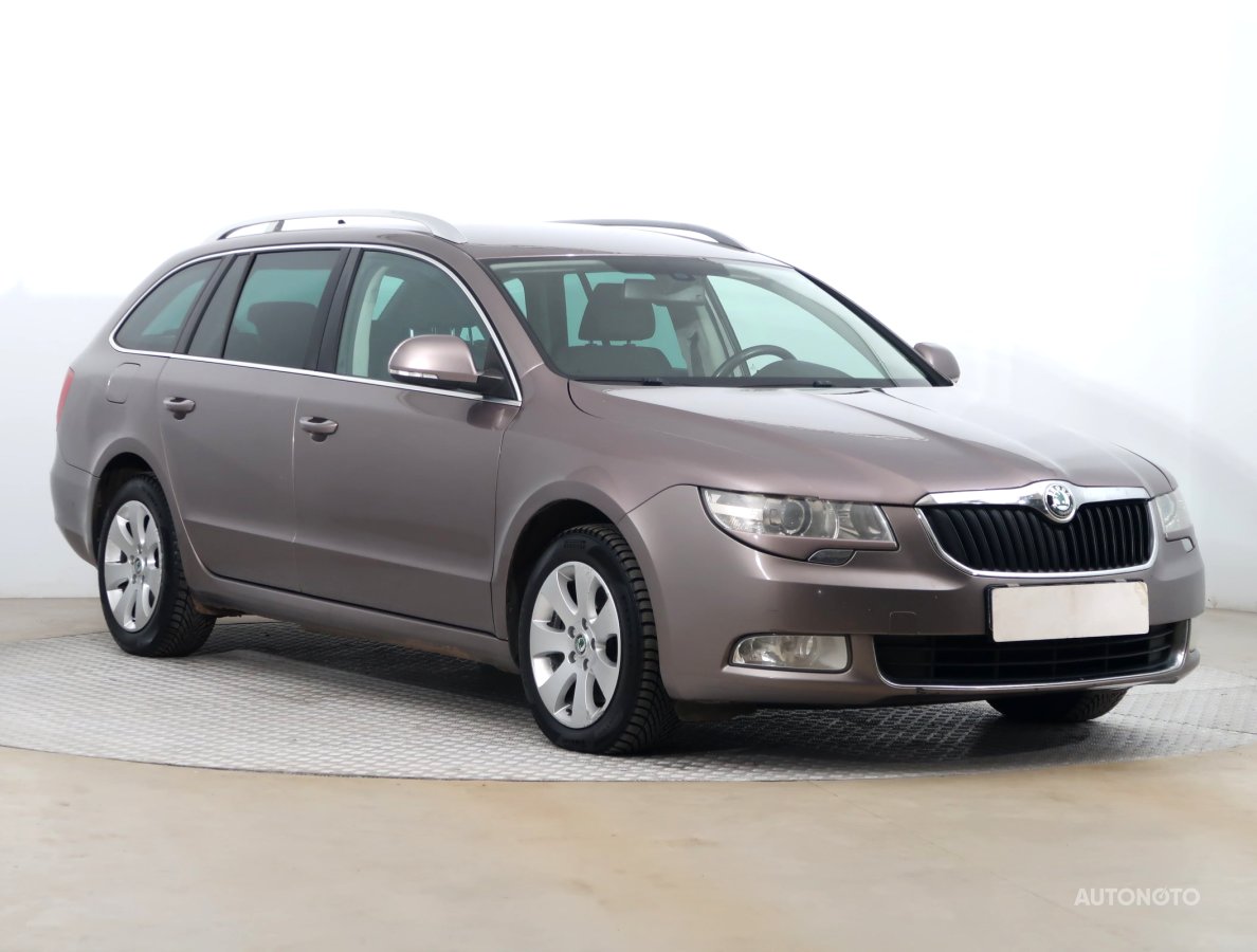 Škoda Superb, 2010 - celkový pohled
