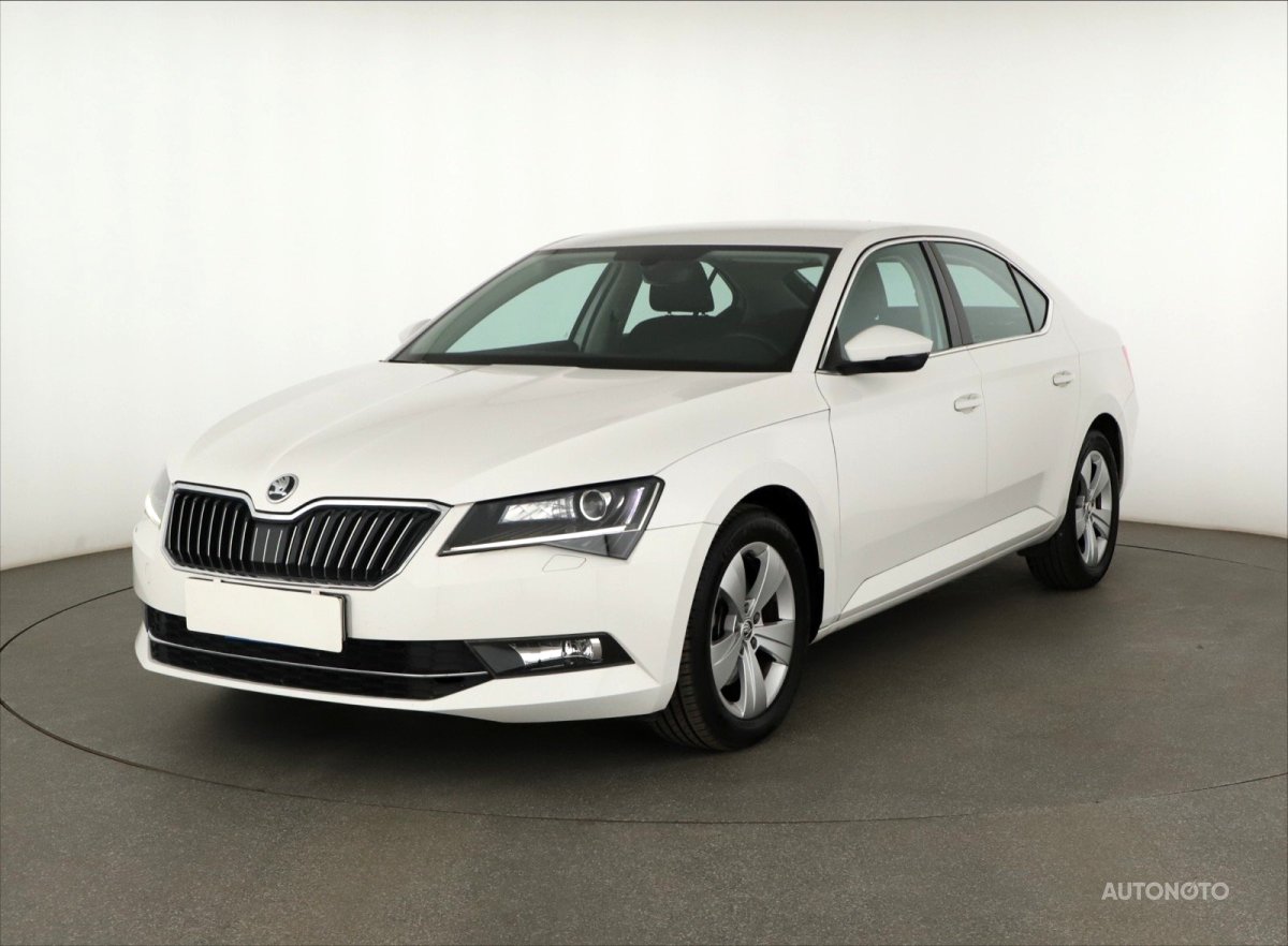 Škoda Superb, 2017 - pohled č. 3