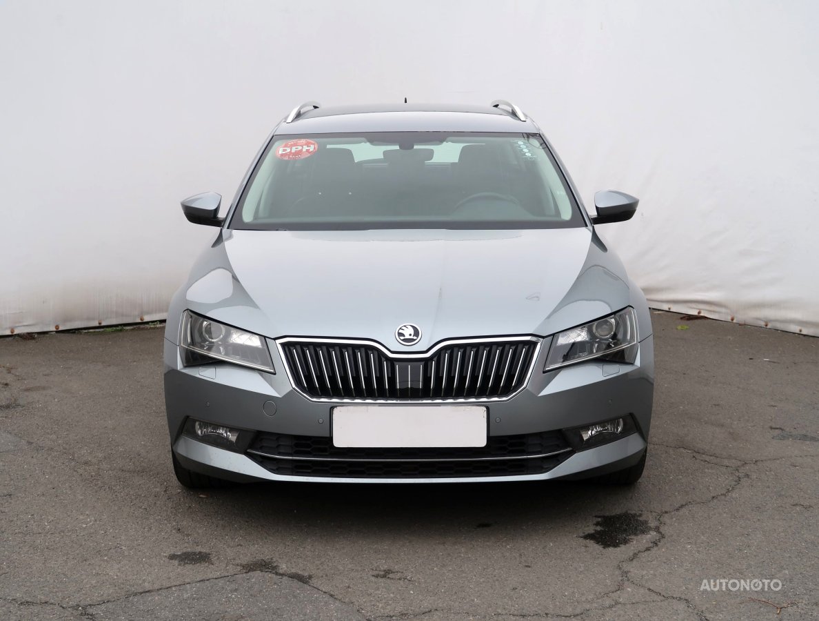 Škoda Superb, 2017 - pohled č. 2