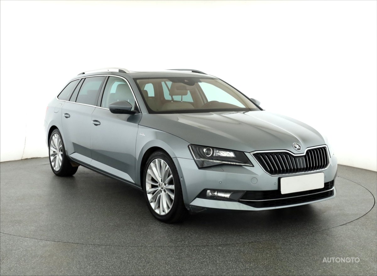 Škoda Superb, 2017 - celkový pohled