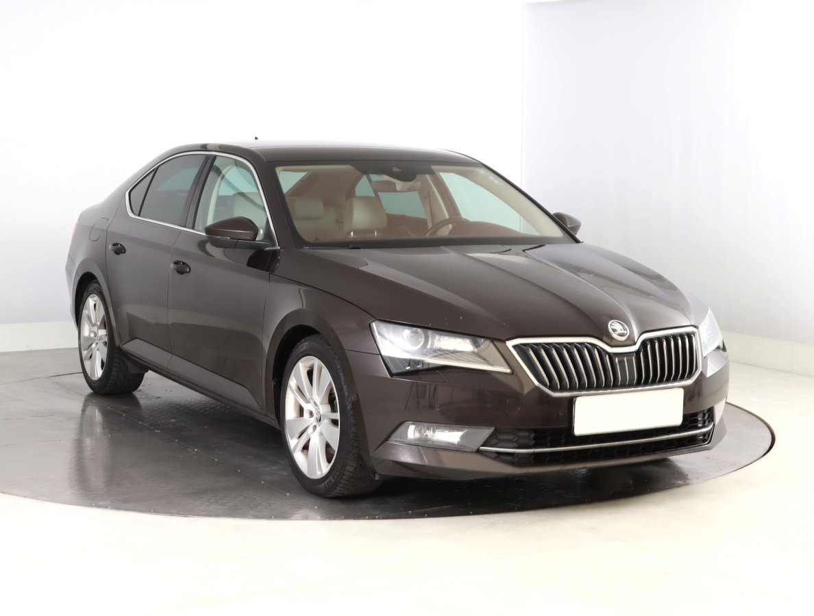 Škoda Superb, 2015 - celkový pohled