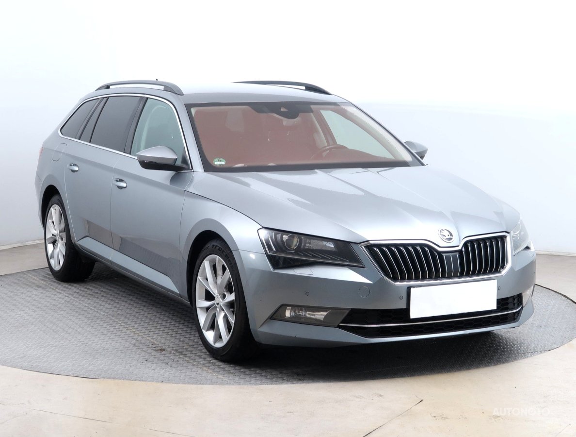 Škoda Superb, 2015 - celkový pohled