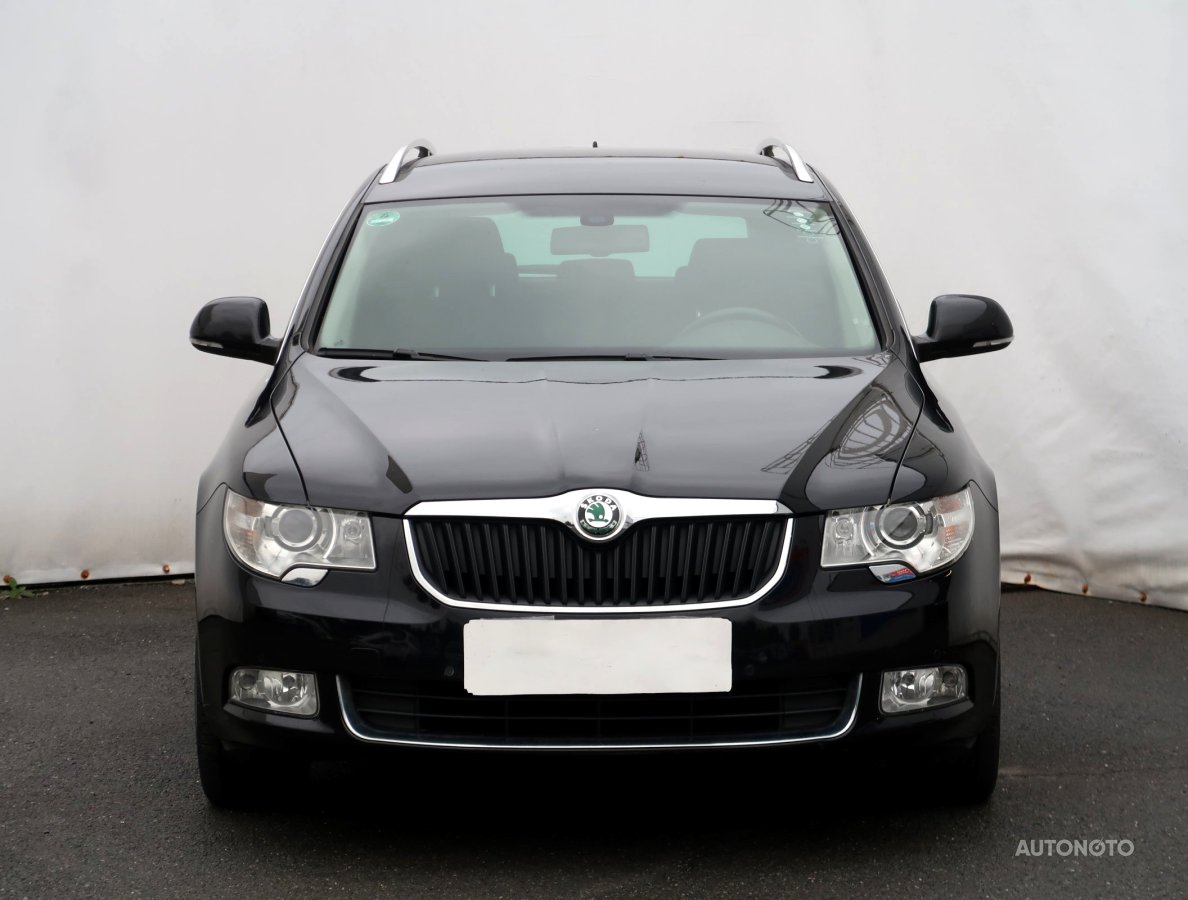 Škoda Superb, 2011 - pohled č. 2